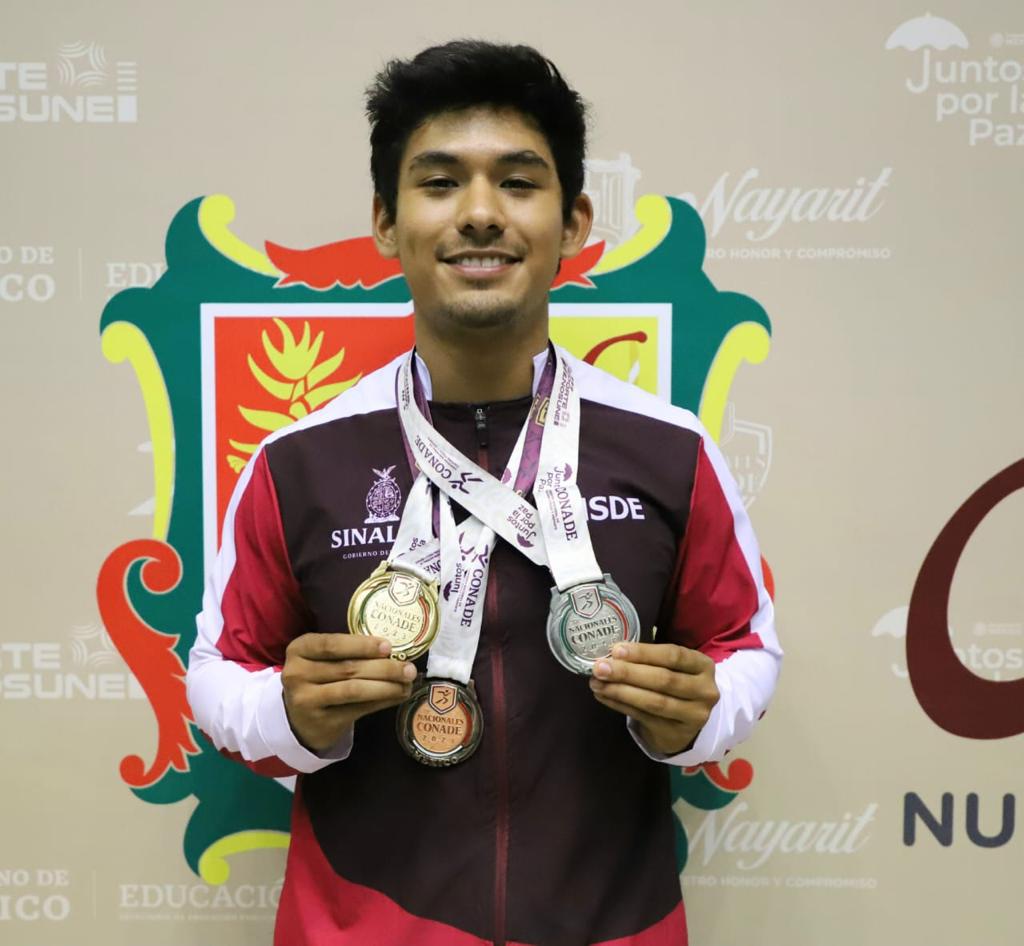 $!Roberto Cruz aporta el séptimo oro para Sinaloa en pesas