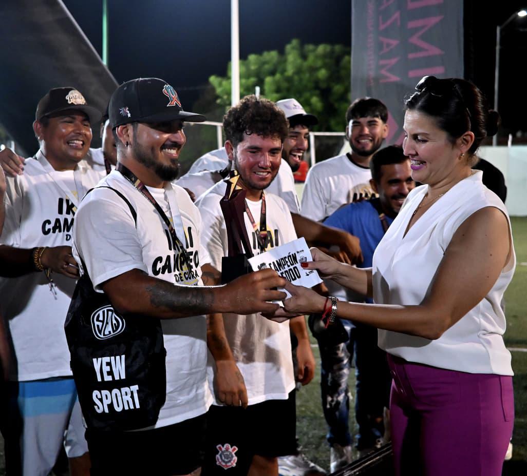 $!Se impone Ikai en Cefurmaz