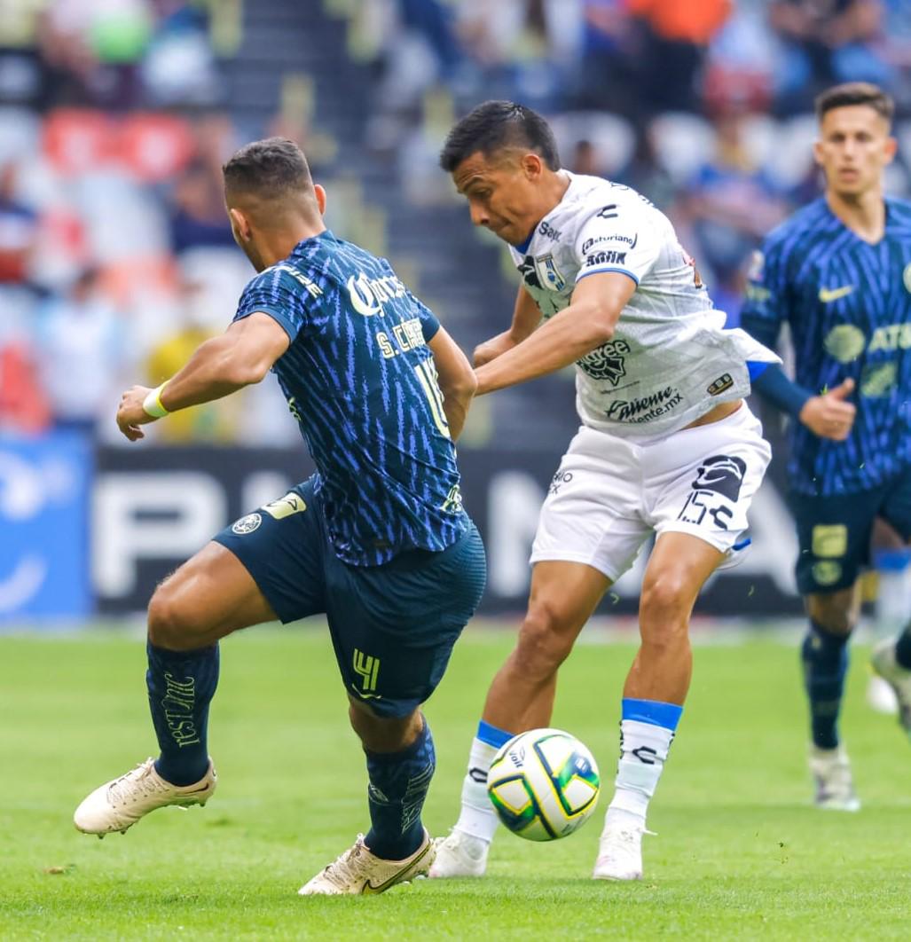 $!América no puede ante unos aguerridos Gallos