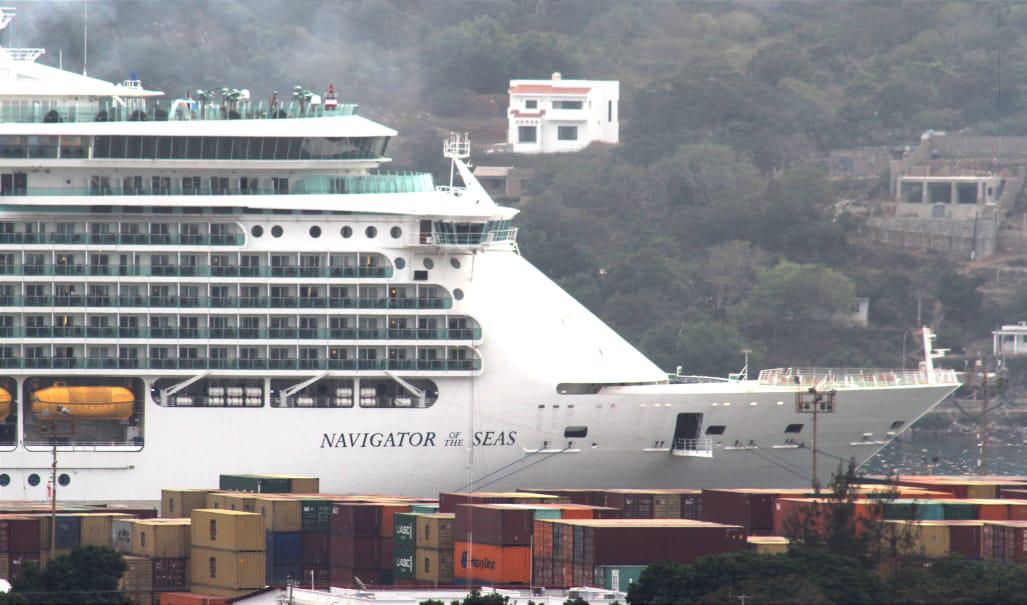 $!Turistas de crucero disfrutan de un espectáculo que les ‘roba el aliento’