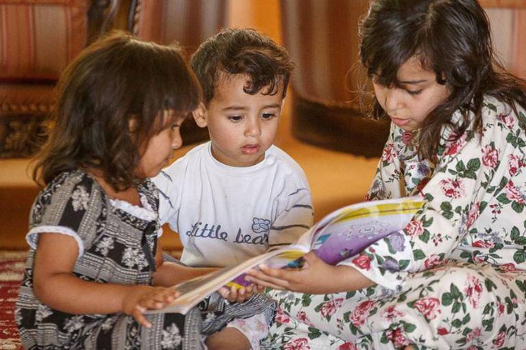 Número de niños con dificultad para leer aumentó en 100 millones, debido al cierre mundial de escuelas