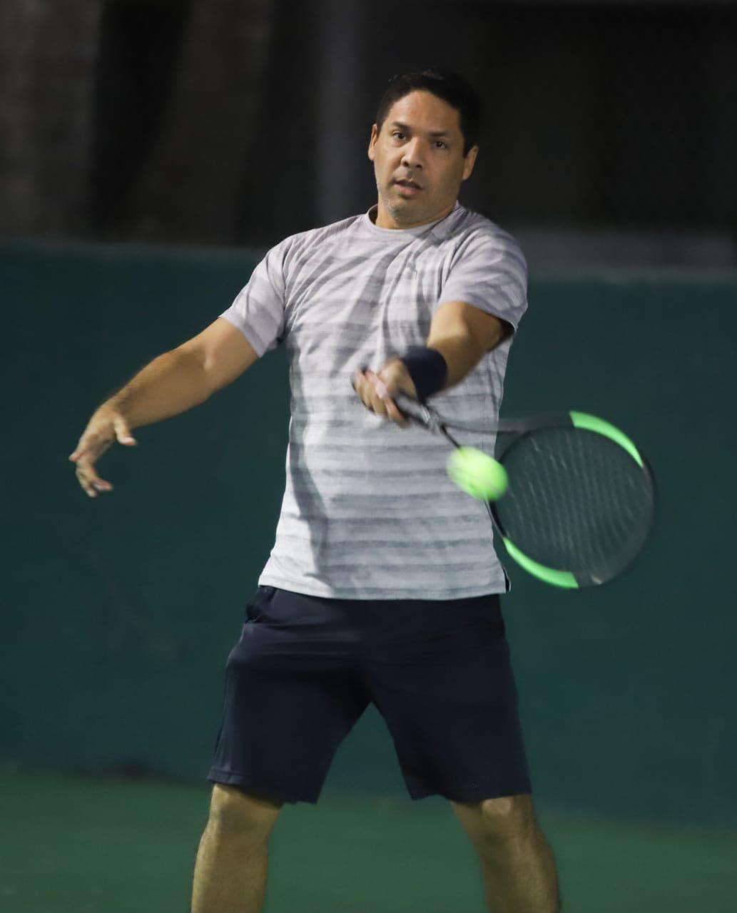 $!Jorge Aviña debuta con triunfo en Copa de Tenis Amstel