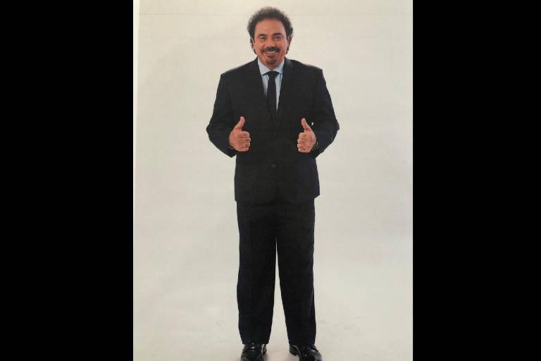 Hugo Sánchez levanta la mano para dirigir la FMF y pide a Rafa Márquez en la Liga MX