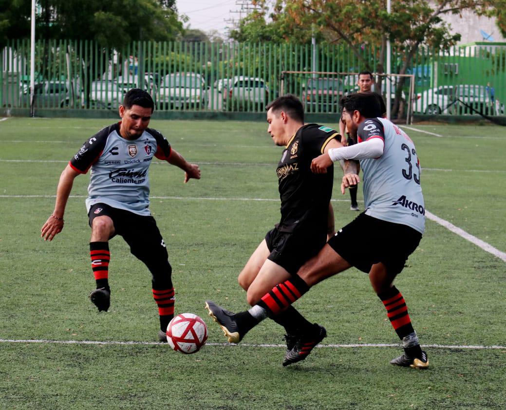 $!Se alzan Rojos de Villa Unión como campeones de la Súper Veteranos Primera Fuerza