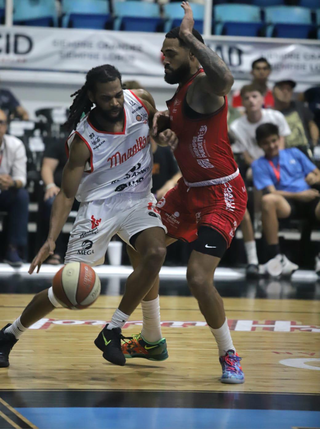 $!Venados deja ir su posible primera serie del rol al caer ante Toros