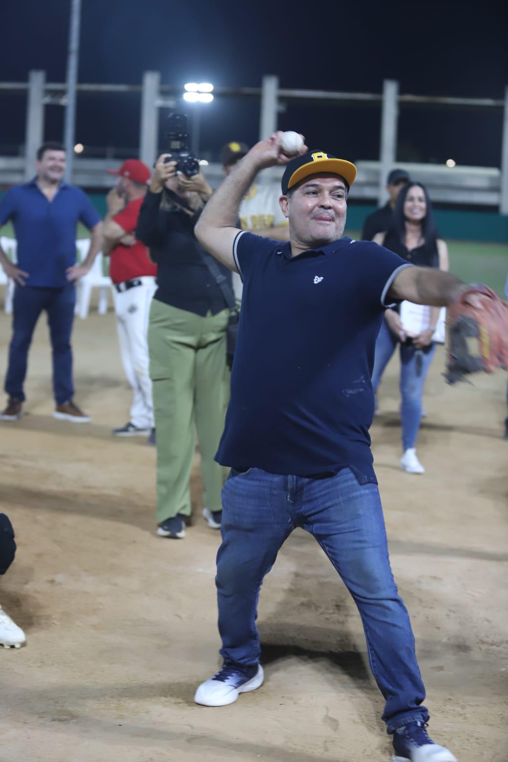 $!Arranca la Primera Liga Infantil de Beisbol en Mazatlán