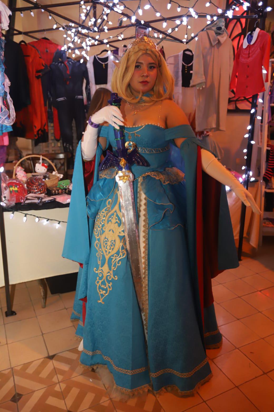 $!Yahaira Leva (Azul).