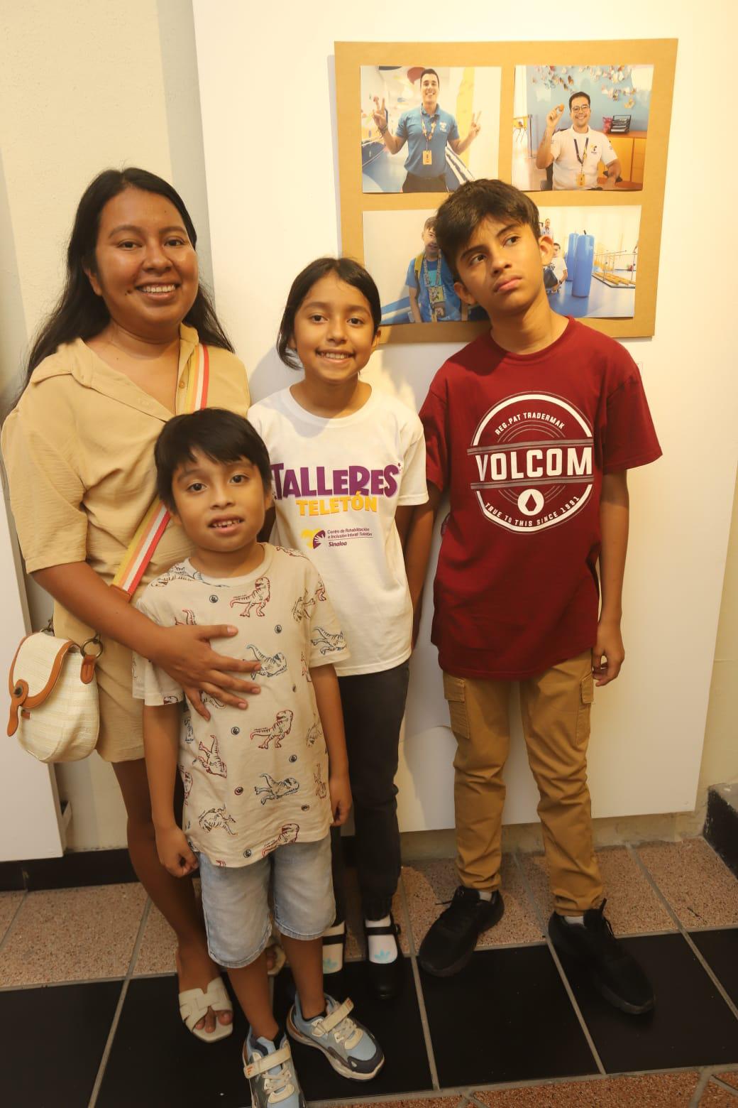 $!Clara Asunción Morales, Ángel Mateo Ortiz, Fernanda Guadalupe Vázquez y Jesús Ricardo Vázquez.