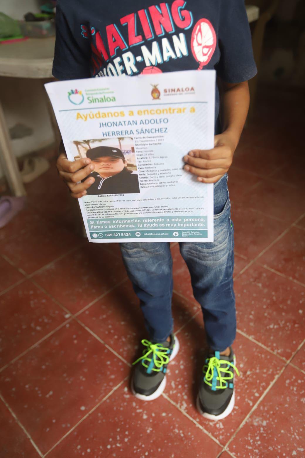 $!Dylhan, de 6 años, sueña con ser policía para proteger a su mamá