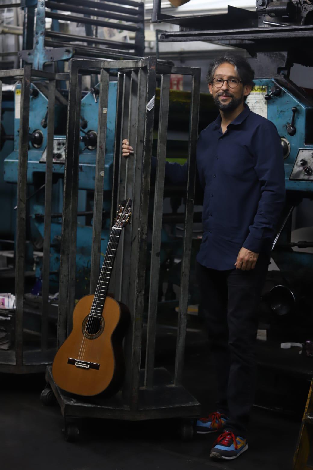 $!Garibay interpretará el Tercer concierto para guitarra y orquesta de Eduardo Angulo, obra que tendrá su estreno en Mazatlán.