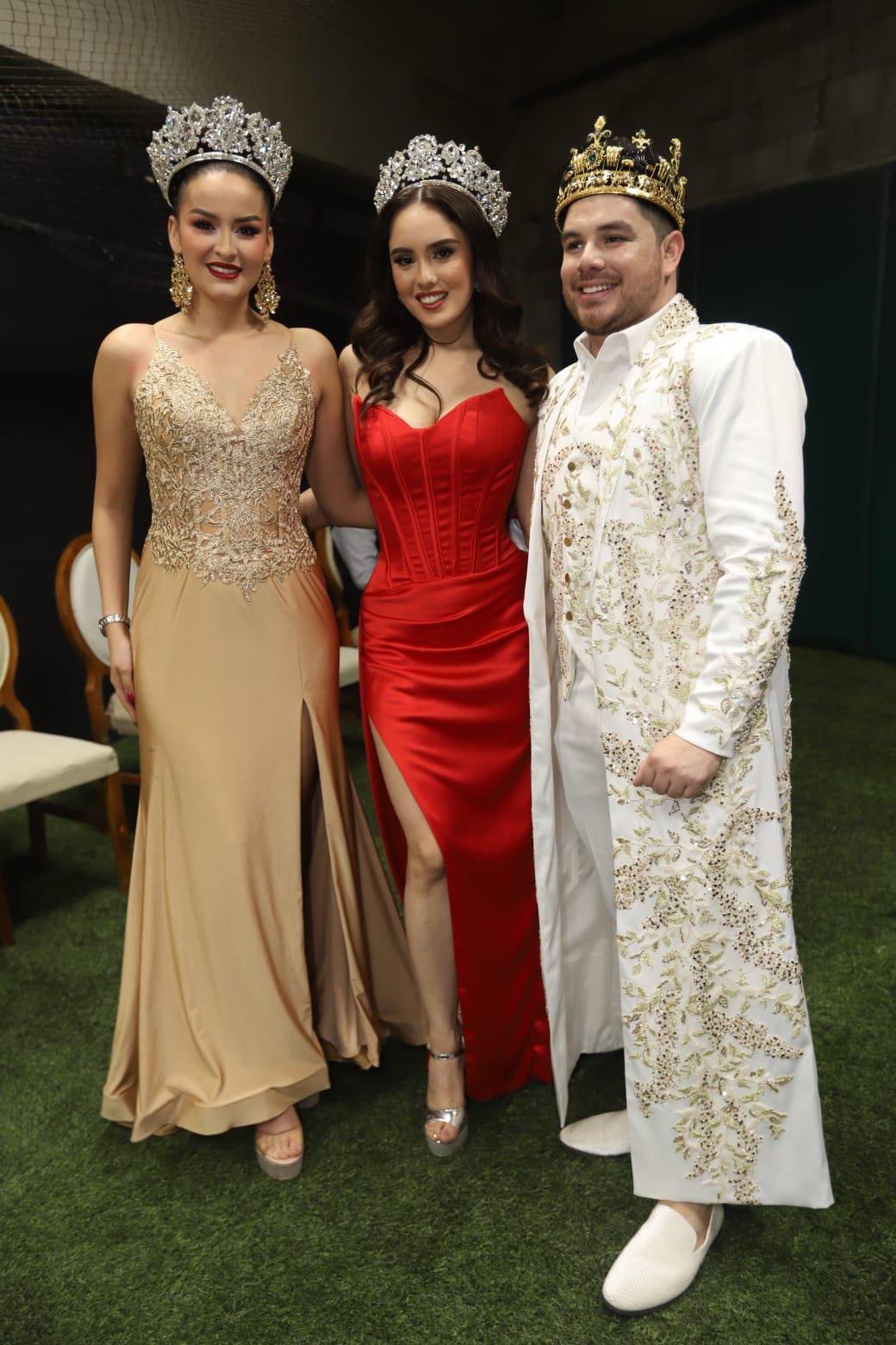 $!Uma Ramírez, Reina de los Juegos Florales, Alejandra Tirado, Reina del Carnaval Internacional de Mazatlán 2023 y Víctor Quiroz, Rey del Carnaval 2023.