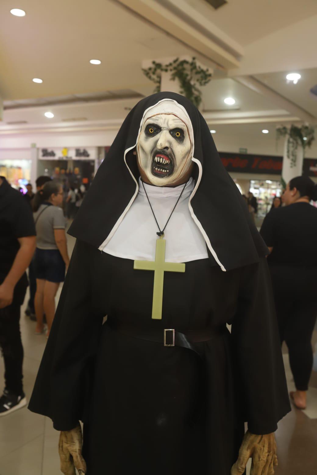 $!Monstruos y fantasmas disfrutan de un divertido Halloween en Mazatlán