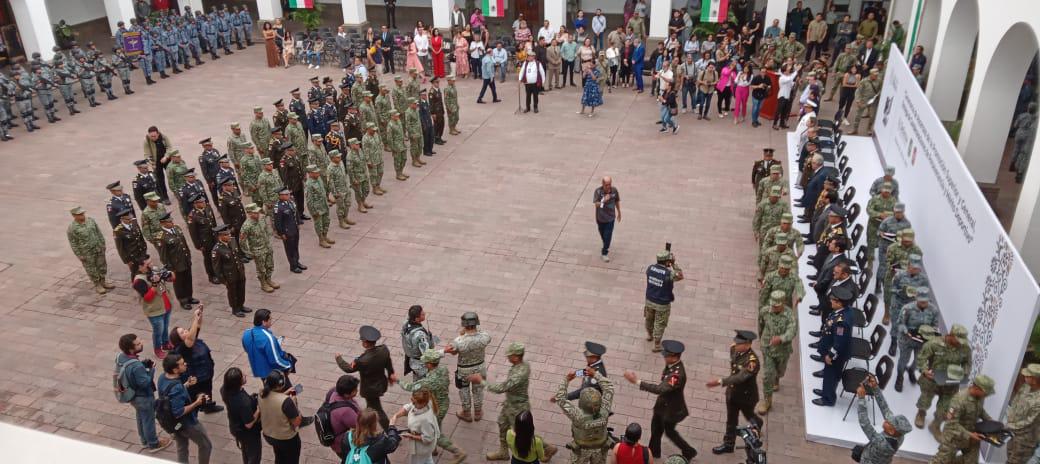 $!Reconocen a 72 integrantes del Ejército, Fuerza Aérea y Guardia Nacional con ascensos en Culiacán