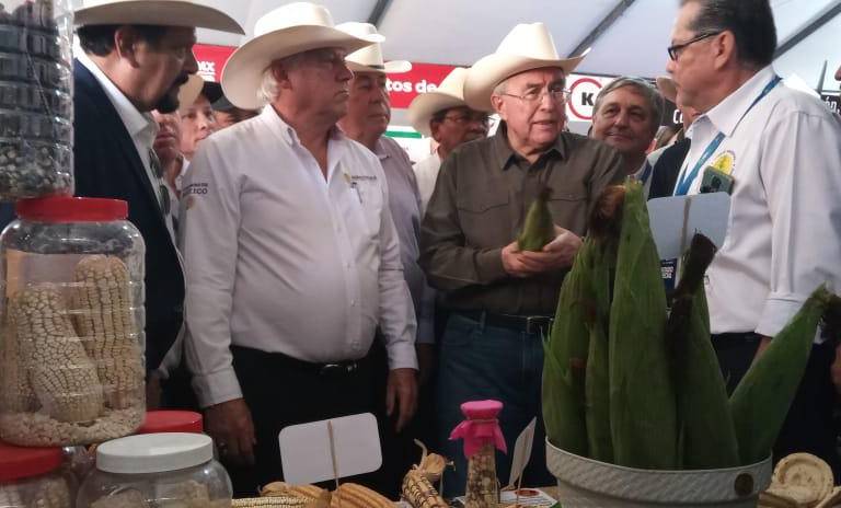 Rocha Moya pide a Secretario de Agricultura precios de garantía en el maíz