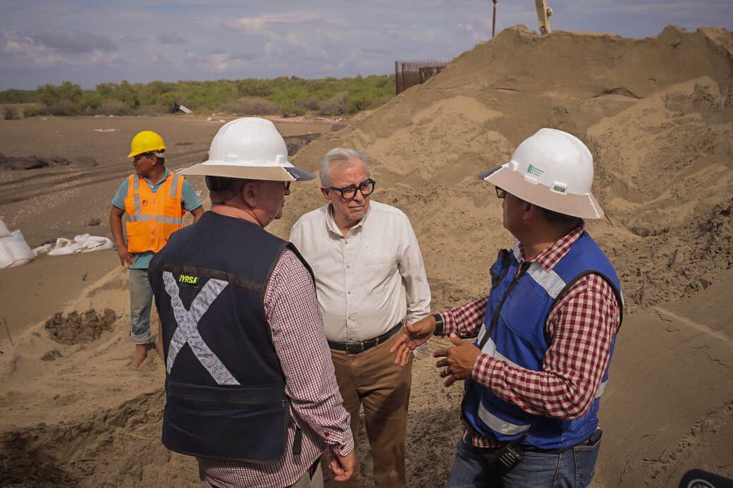 $!Supervisa Gobernador Rocha construcción del puente Bellavista-Boca del Río-Las Glorias