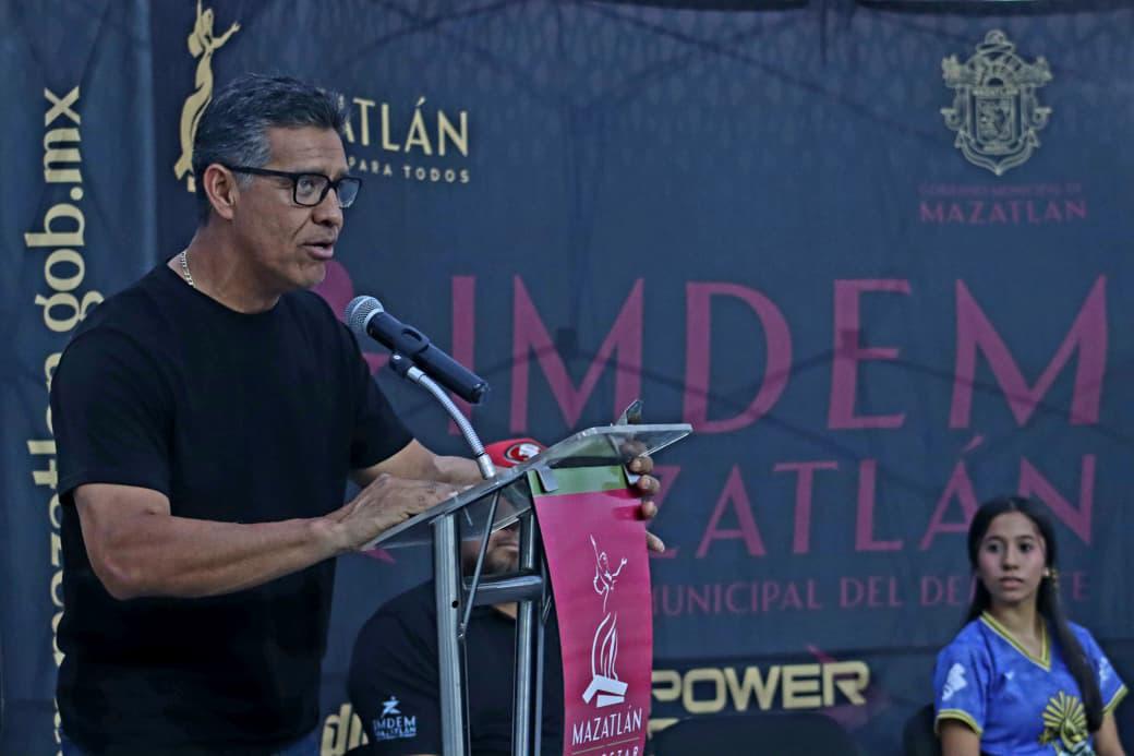 $!Inauguran en Mazatlán nuevas canchas de beisbol 5 en la Sahop