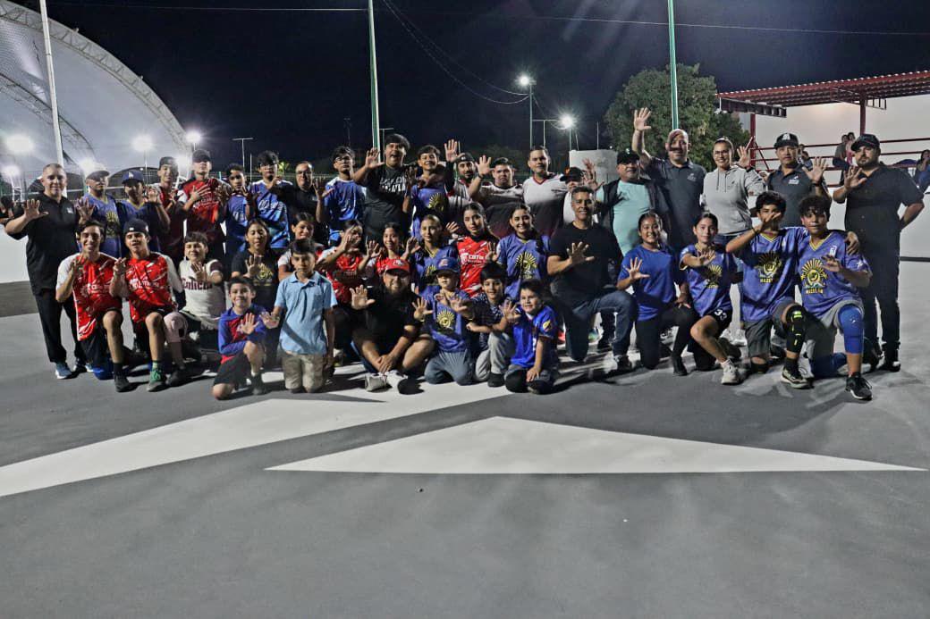 $!Inauguran en Mazatlán nuevas canchas de beisbol 5 en la Sahop