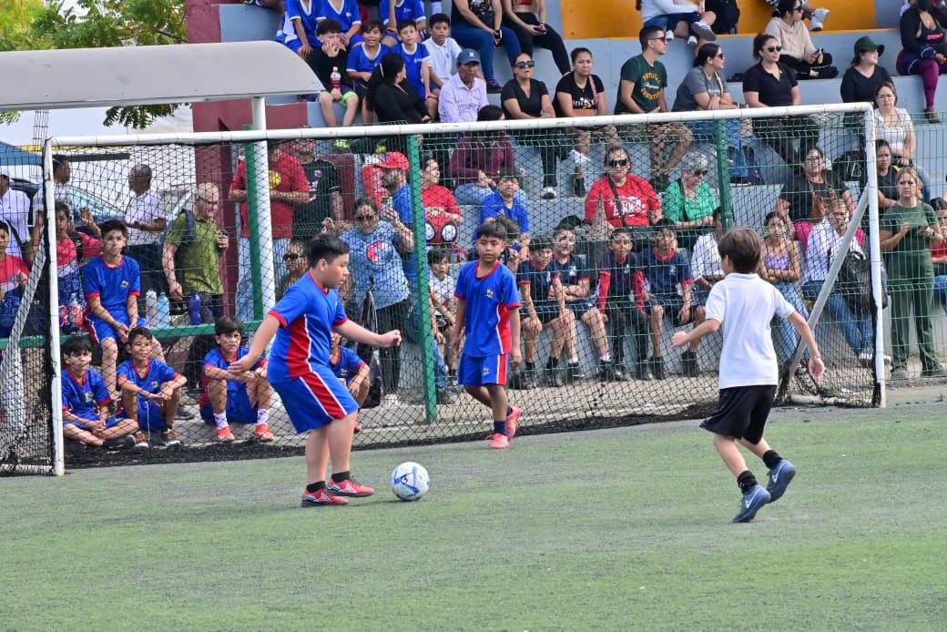 $!Arranca Mundialito Escolar en la Toledo Corro