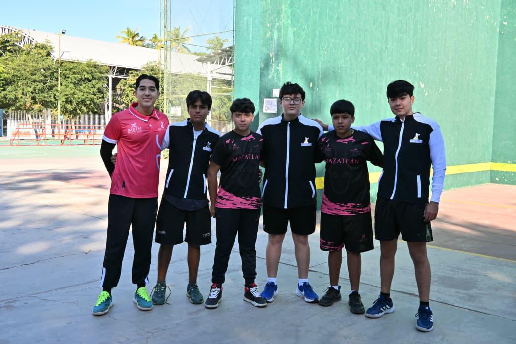 $!Selección Mazatlán suma oro y plata en las finales por parejas del frontón