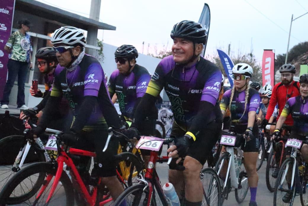 $!Gran Fondo Mazatlán reúne a 700 ciclistas en su 14ª edición