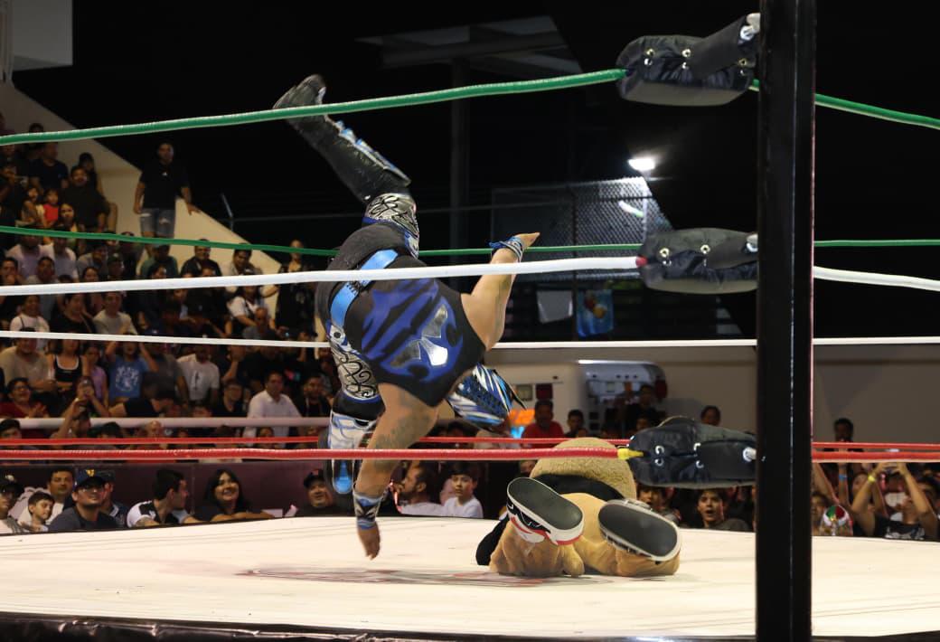 $!Mr. Iguana festeja en grande en regreso a Mazatlán