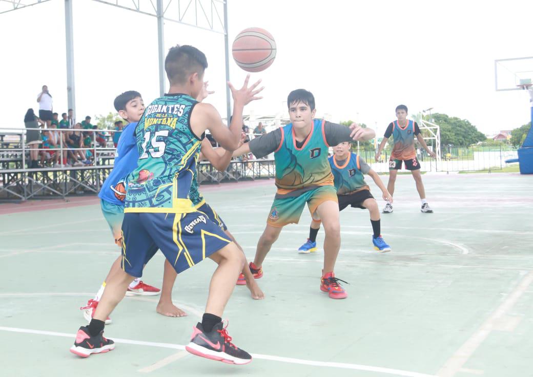 $!Niños Triquis arrasan en Olimpiada Indígena