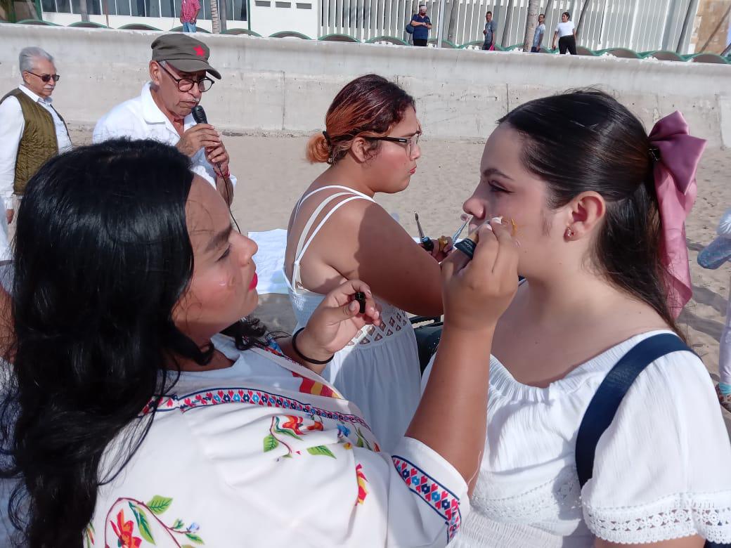 $!Se conectan con la naturaleza en ceremonia para recibir el Equinoccio de Primavera en Mazatlán