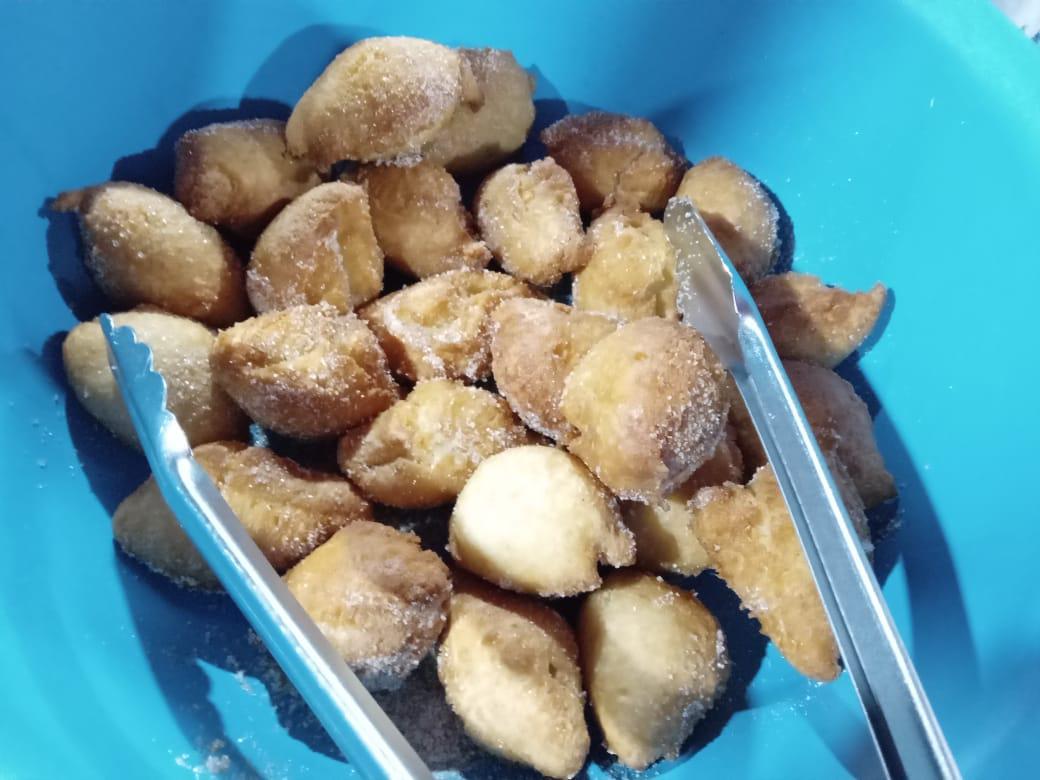 $!Inicia la tradicional venta de atole y gorditas en Rosario