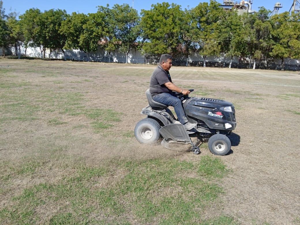 $!Alistan campo de futbol José Luis ‘Chile’ Gómez