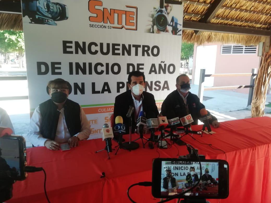 $!Por aumento de contagios de Covid, algunas escuelas volvieron de manera virtual, señala líder del SNTE 53