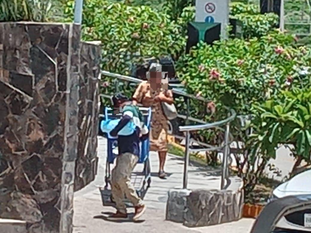 $!Familias de la sierra de Rosario bajan por provisiones