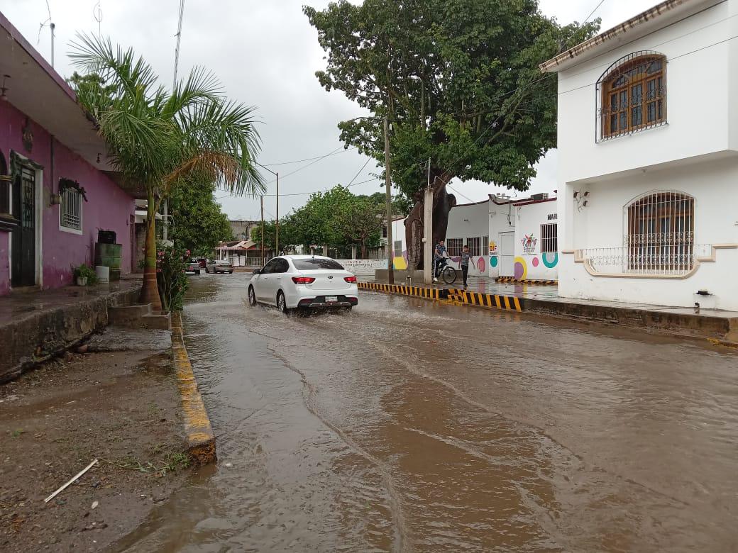 $!Se registra breve ‘aguacero’ en Rosario