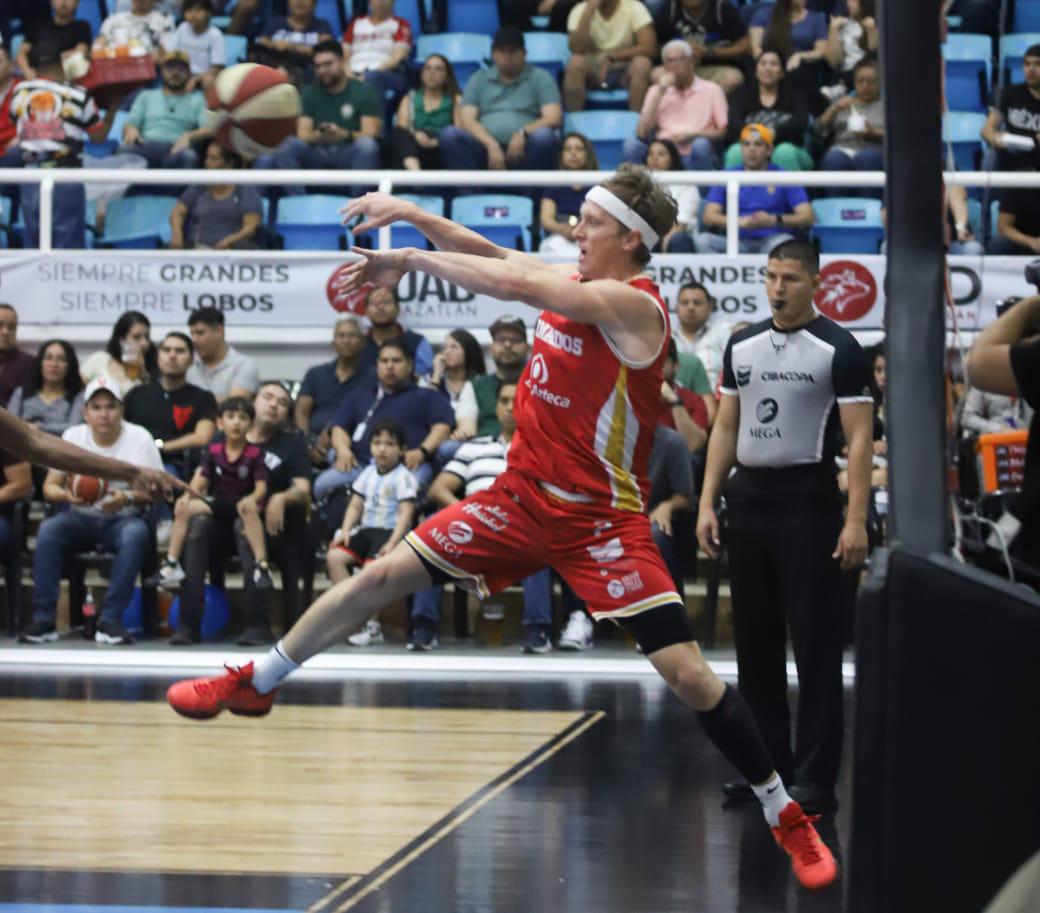 $!Venados Basketball se lleva la serie en casa, en debut de Gustavo Ayón