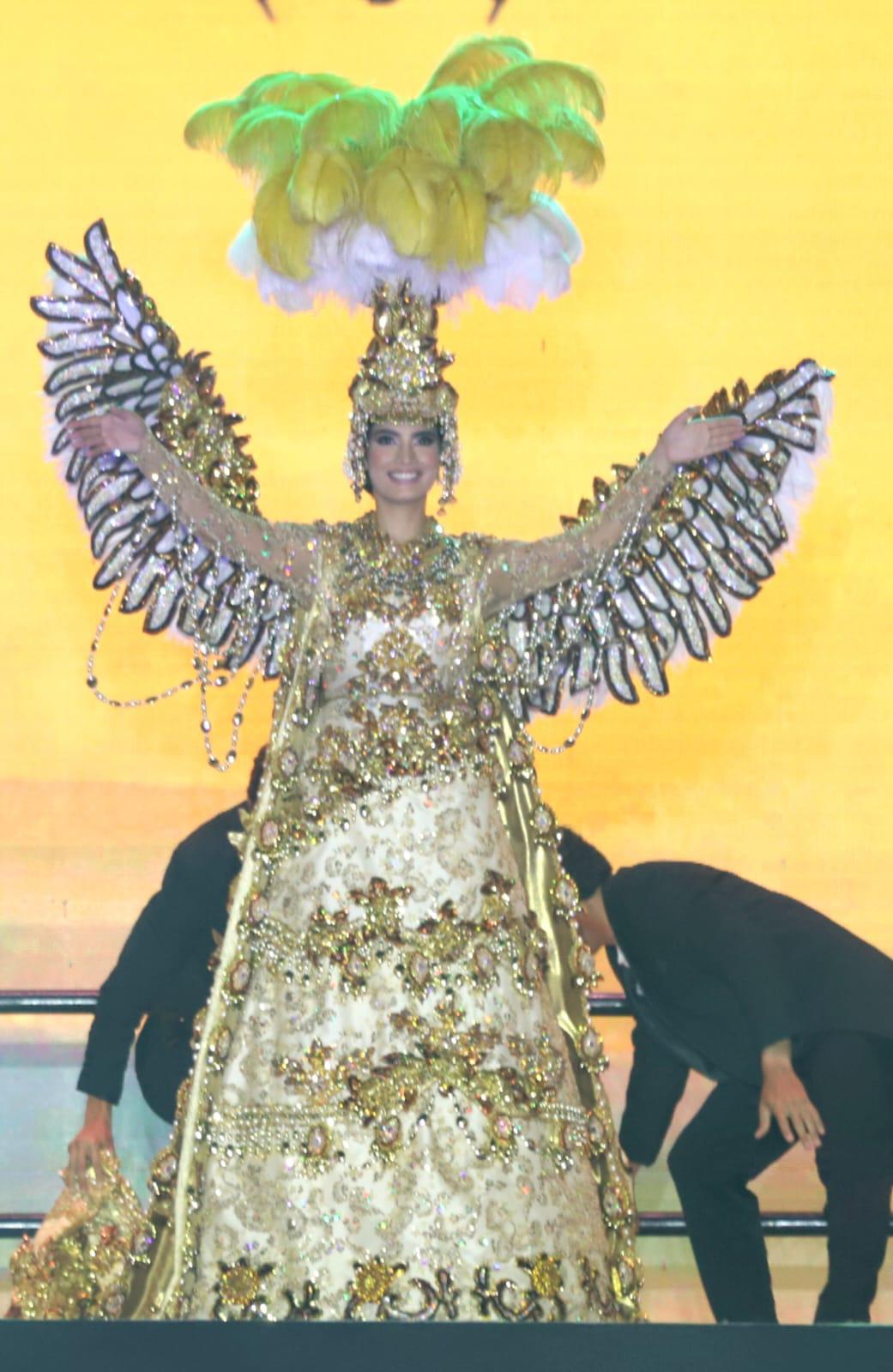 $!Celebra Mazatlán su Carnaval coronando a su Reina, Anahí I