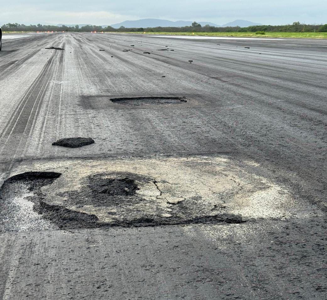 $!Denuncian deterioro en pistas de aterrizaje del Aeropuerto de Mazatlán