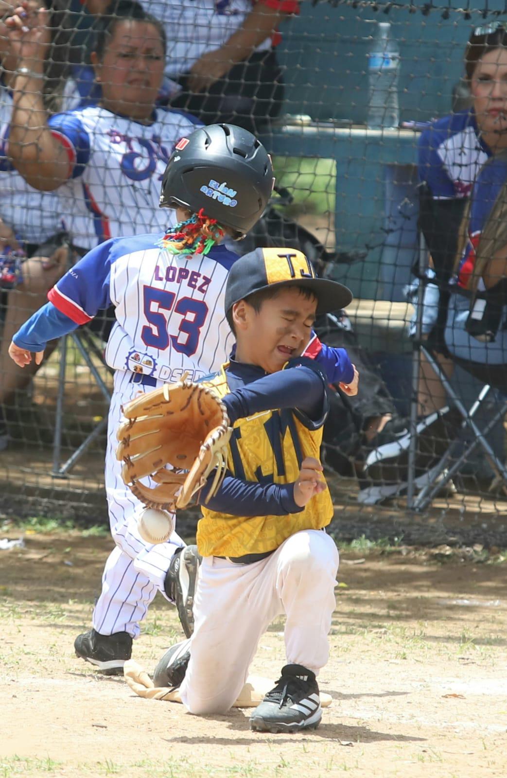 $!Liga Quintero Castañeda Azul arrasa en el Nacional Escuelita-Pastel 2026