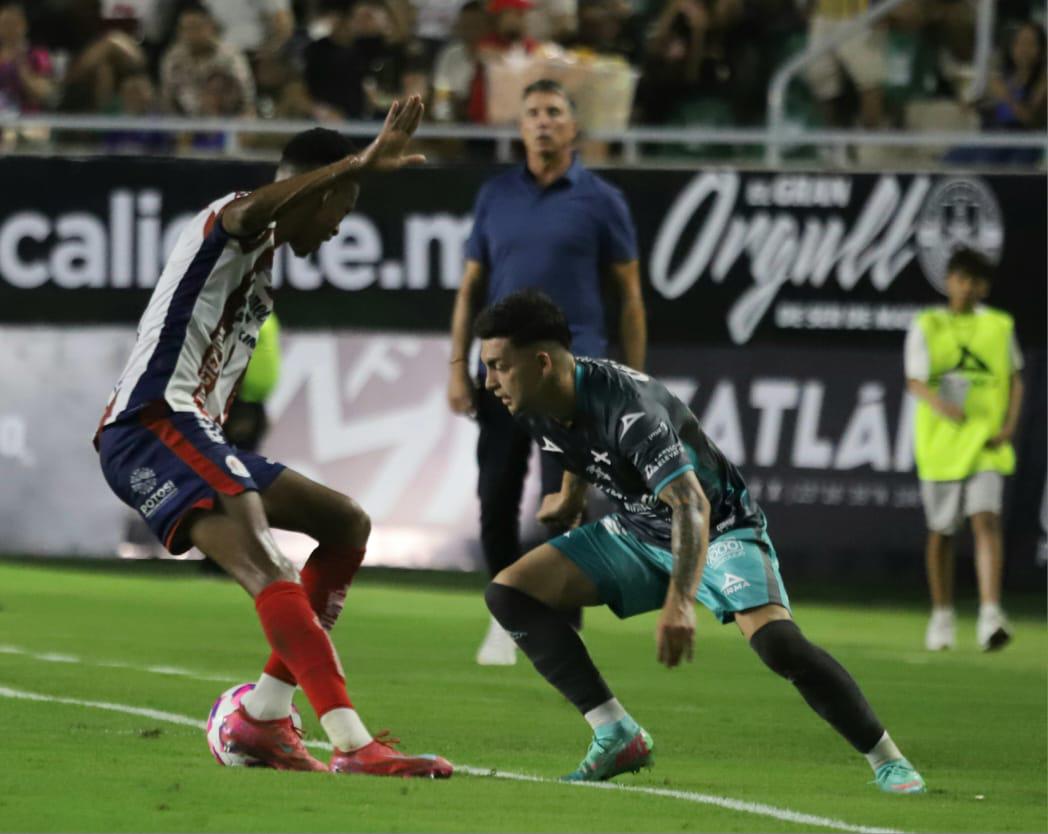 $!Mazatlán rompe mala racha y vence a San Luis con gol agónico de Bryan Colula