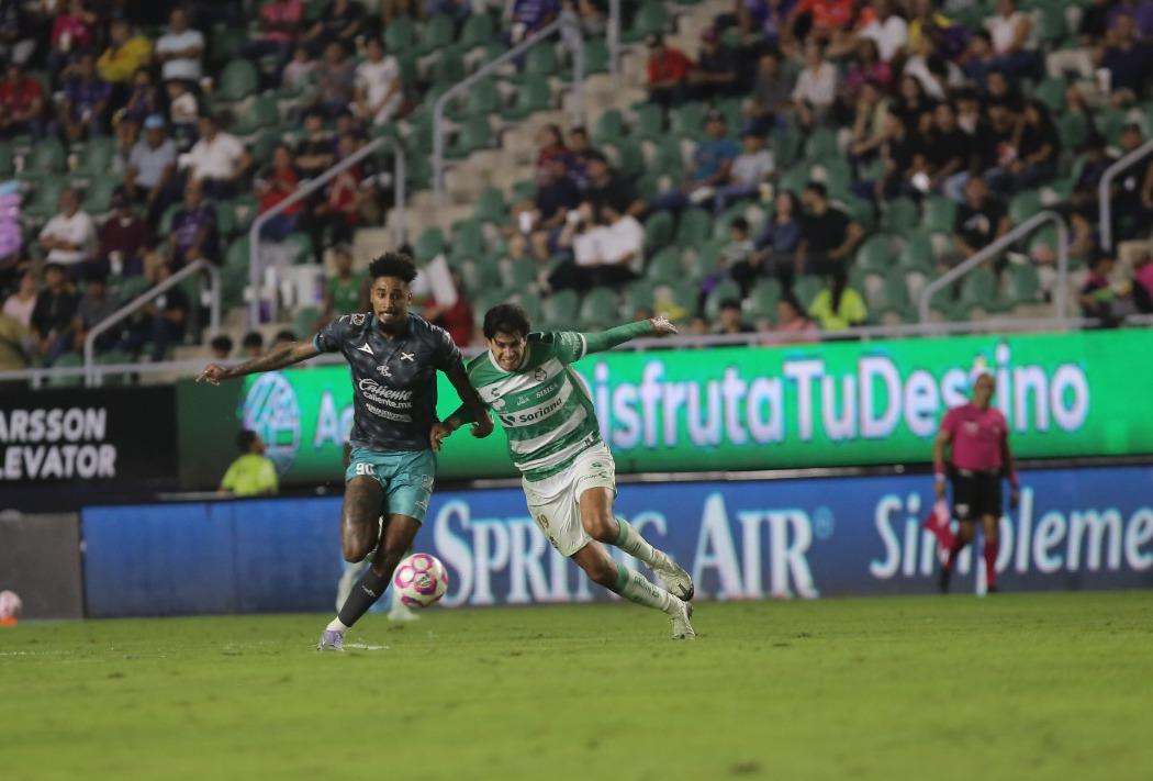 $!Mazatlán FC rescata un agónico empate en casa ante Santos Laguna y evita la catástrofe