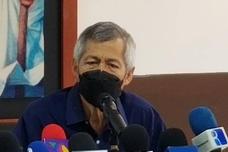 Yo puedo ser amigo de quien sea, señala Horacio Lora ante la petición de su destitución