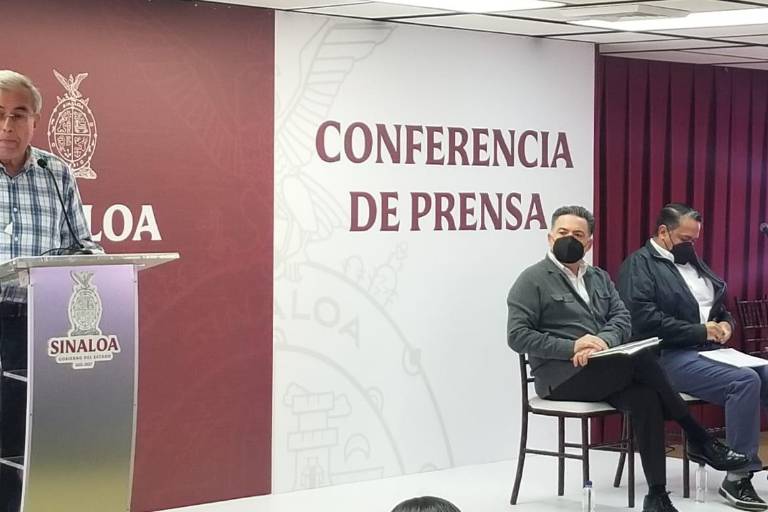 Rocha Moya propuso al Alcalde de Mazatlán posponer el Carnaval