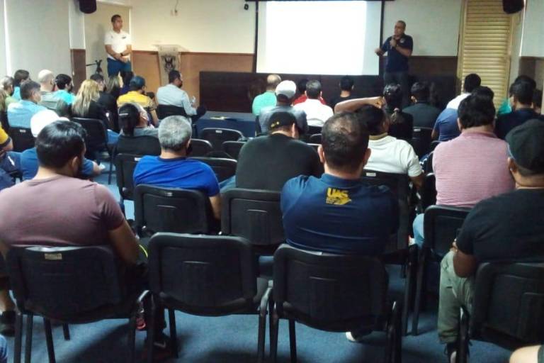 Águilas UAS celebra con éxito su taller de capacitación docente