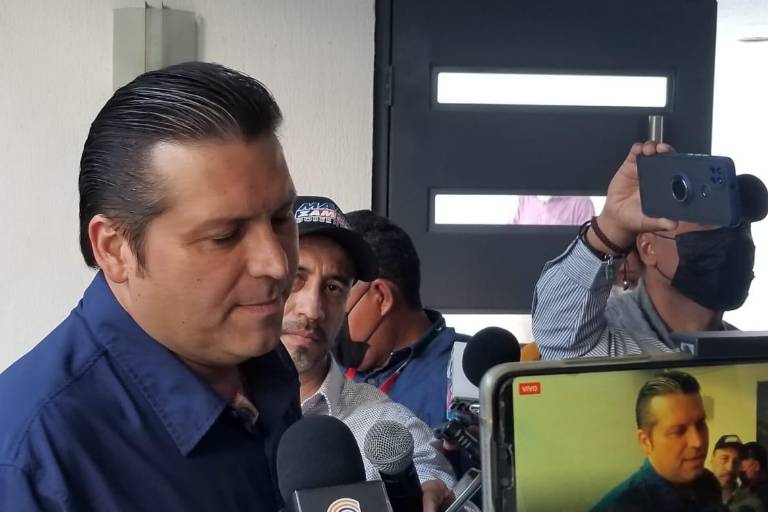 Si no van a votar por mí, mejor quédense en su casa: Mario Zamora