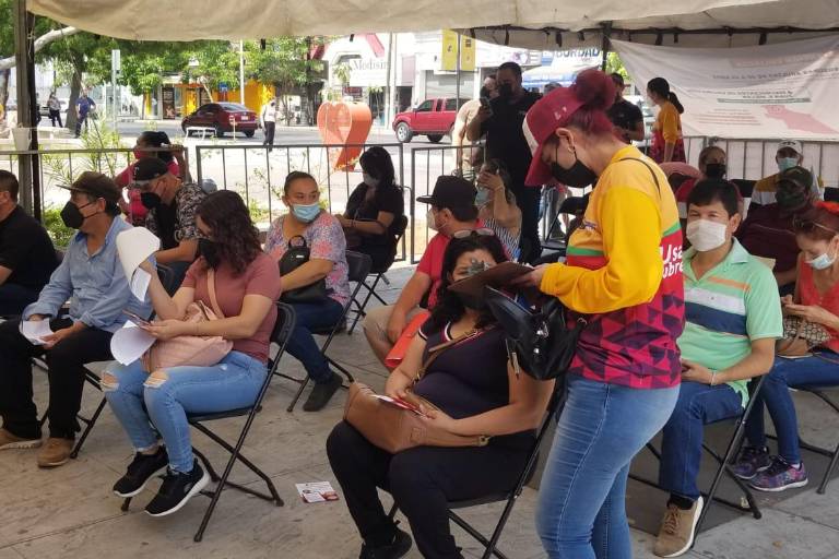 Este sábado inicia vacunación de personas de 30 a 39 años en Culiacán
