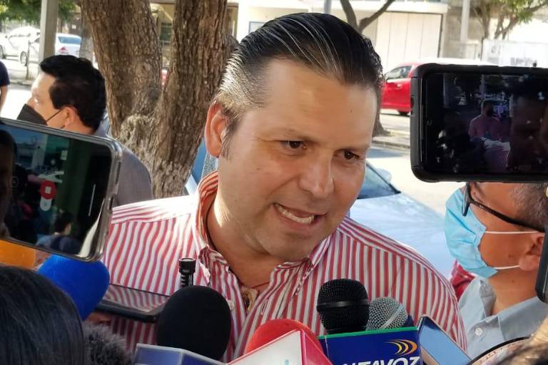 Yo no pago encuestas, pero en todas vamos en ascenso: Mario Zamora