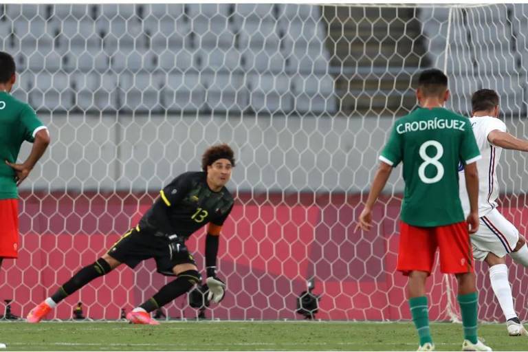 En ningún momento dejamos respirar a Francia: Guillermo Ochoa