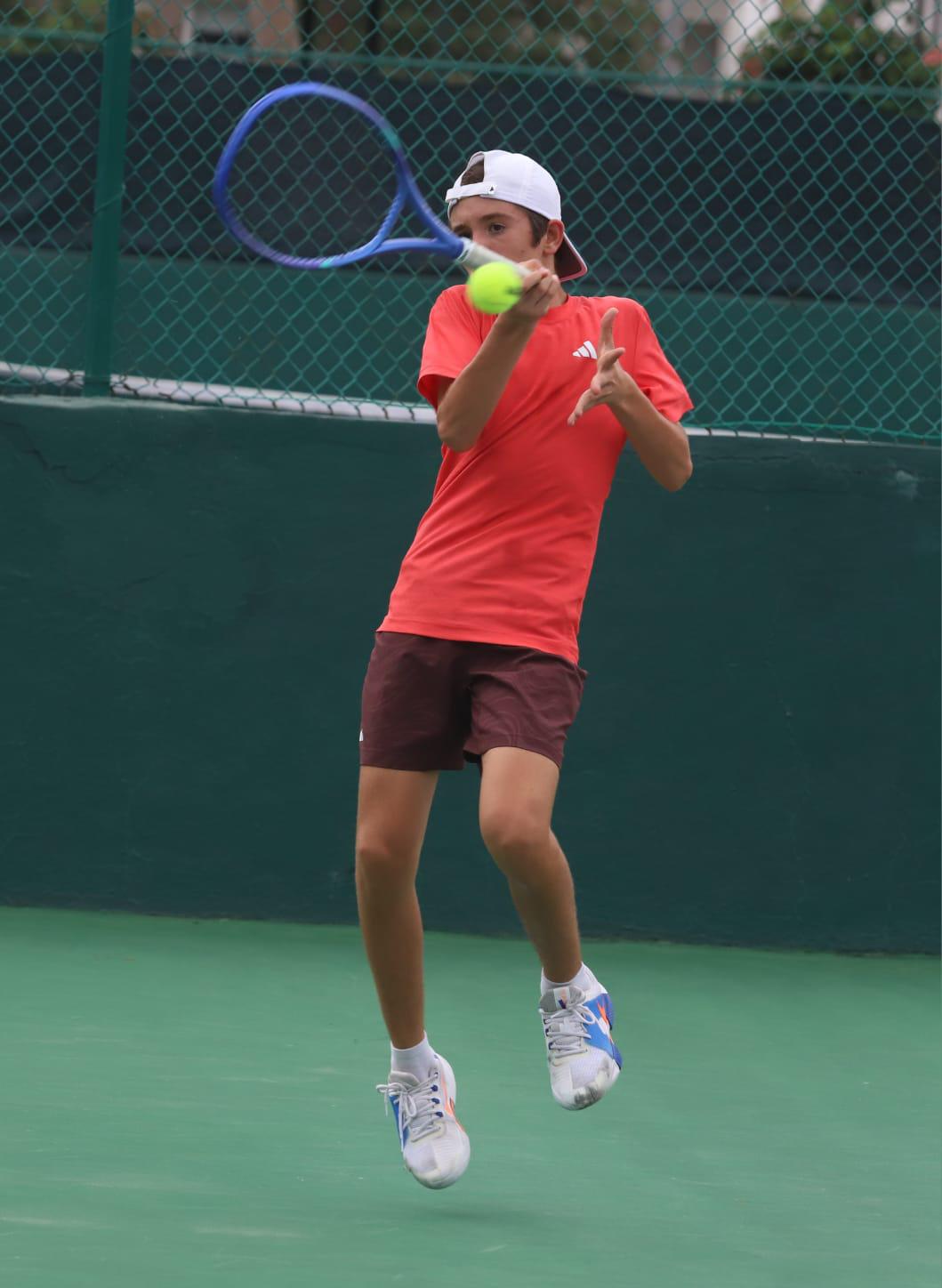 $!Luce Galván en jornada de Torneo de Tenis G2