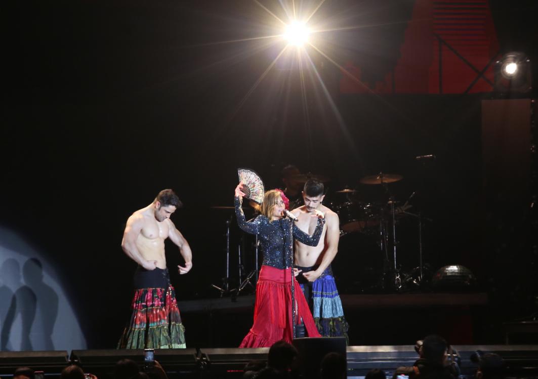 $!Brinda Gloria Trevi un concierto en honor a Scarleth I, Reina Infantil del Carnaval de Mazatlán