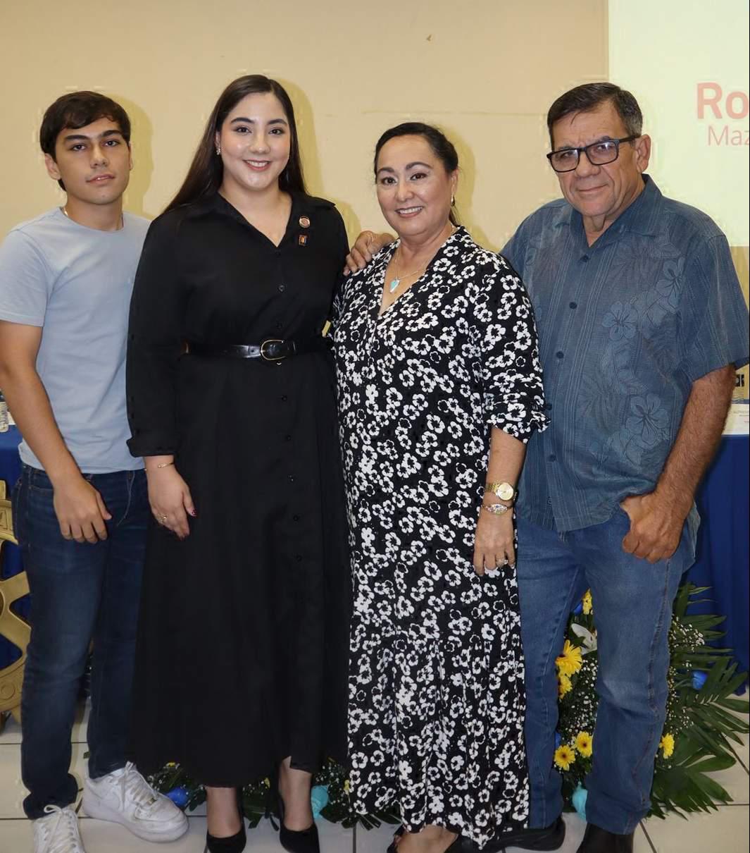 $!Rodolfo Kelly, Grace Kelly, Adela Mellado y Rodolfo Kelly.