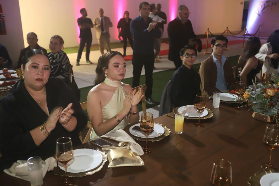 $!Jennifer Tirado y Sigi Cruz, ganadores del Premio Municipal del Deporte 2025 en Mazatlán