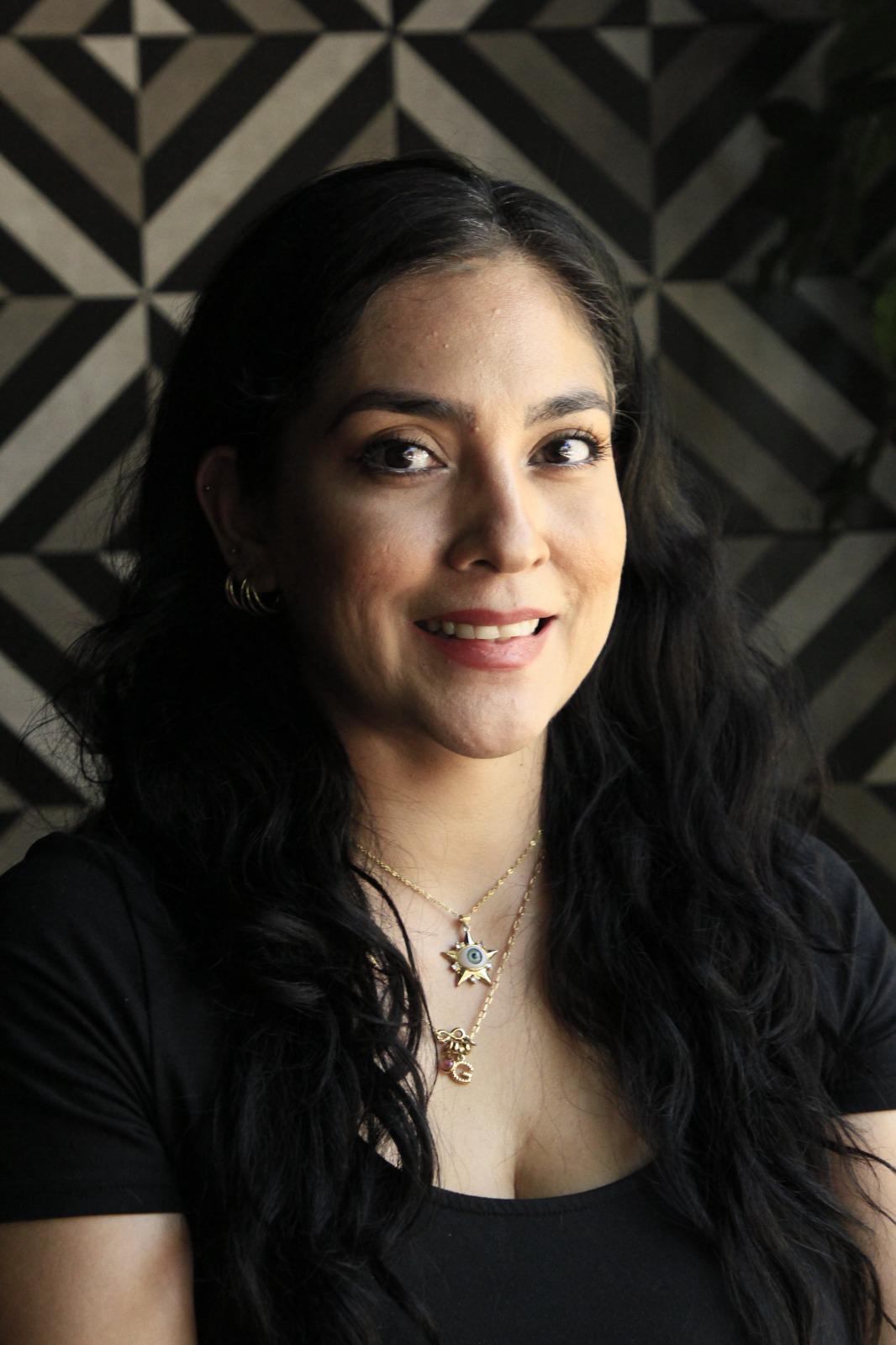 $!Gabriela emprende su lucha contra el maltrato animal